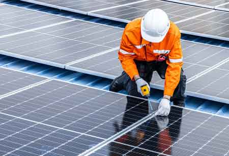Strategies for Cost-Effective Energy Purchasing