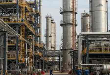 Oilfield Chemical Manufacturing: Balancing Efficiency and Environmental Compliance